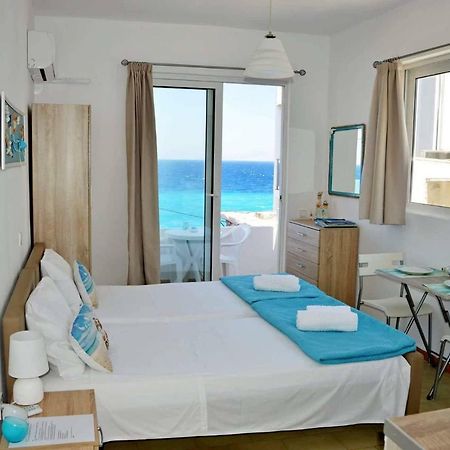 Lilian'S Seaview-Party Street-Youth Studios Rhodes City エクステリア 写真