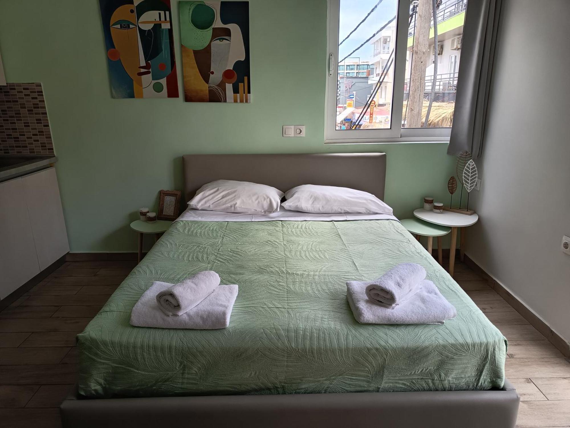 Lilian'S Seaview-Party Street-Youth Studios Rhodes City 部屋 写真